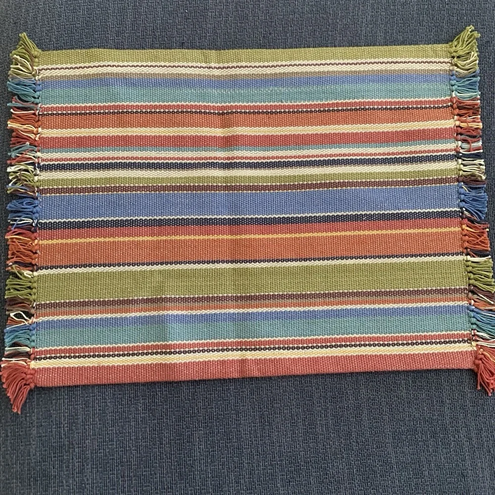 Crate & Barrel Table Runner Sabrosa And 2‎ Placemats